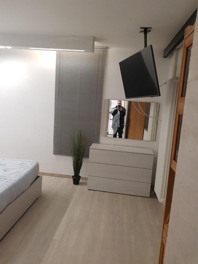 Massaro Apartments Via Bramante Pescara Zewnętrze zdjęcie